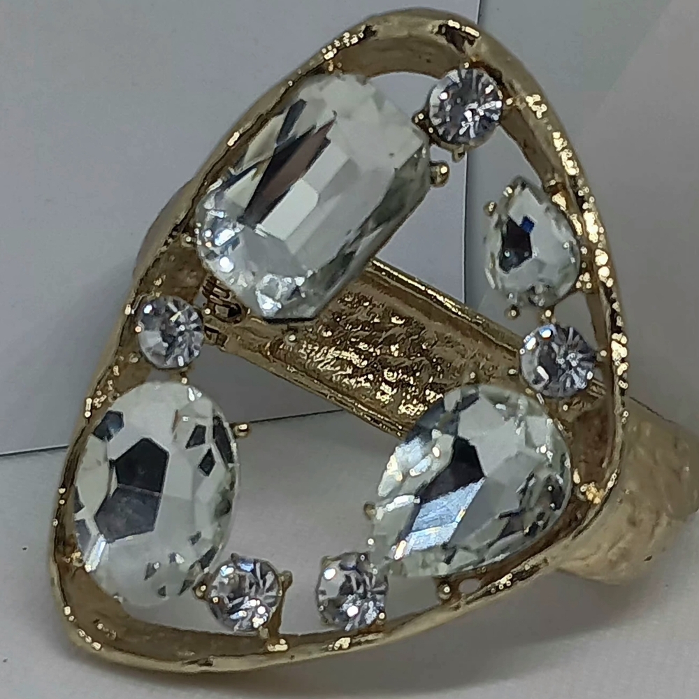 Crazy Crystal Statement Goldtone  Gemstone Clip Hinge Bracelet - Picture 5 of 12